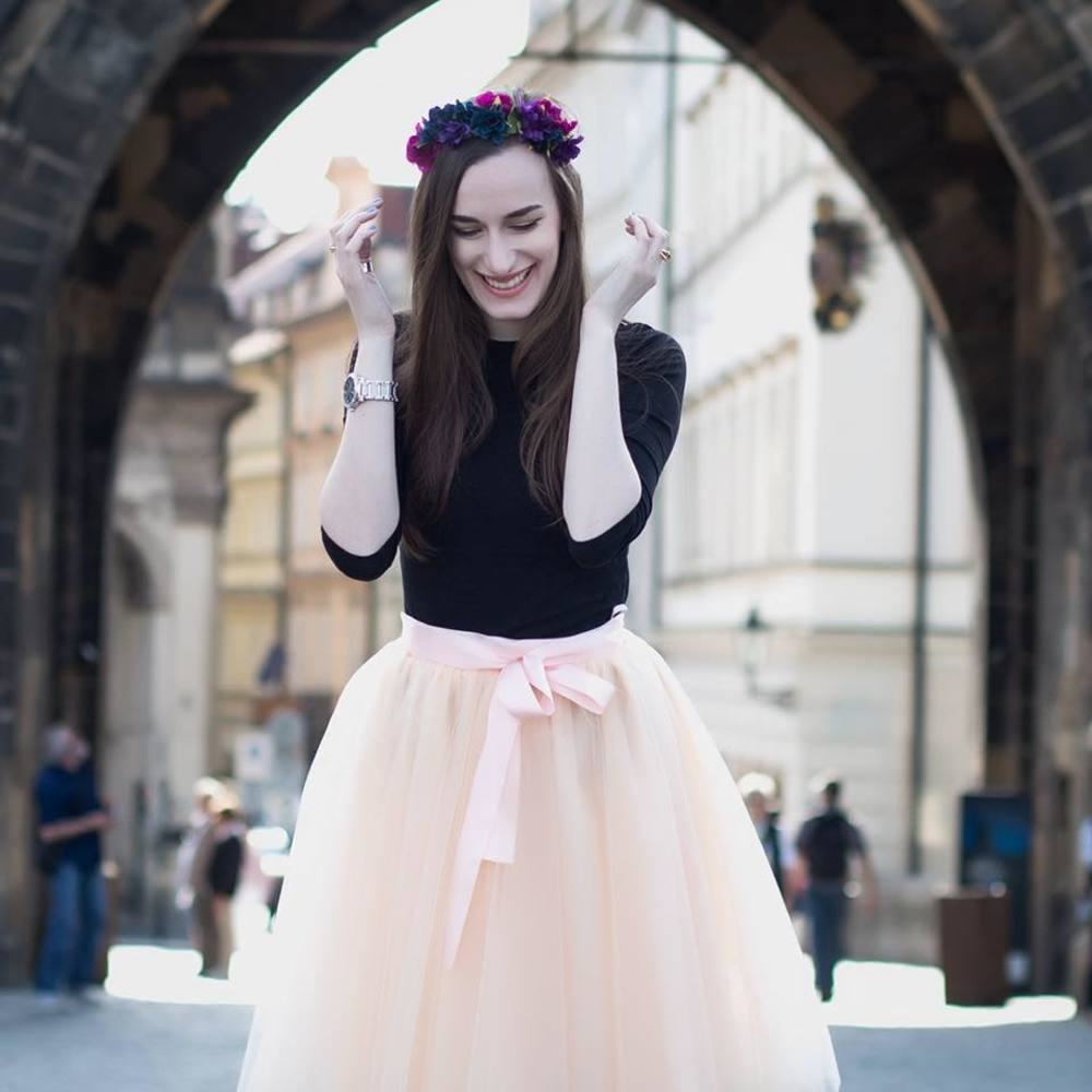 Meet your Posher, Tzivi